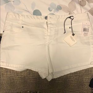 New with tags Vanilla Star shorts